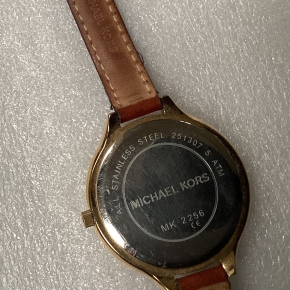 Michael Kors Slim Runway Double Wrap Brown Leather Band Women’s Watch MK-2256 - Picture 15 of 16